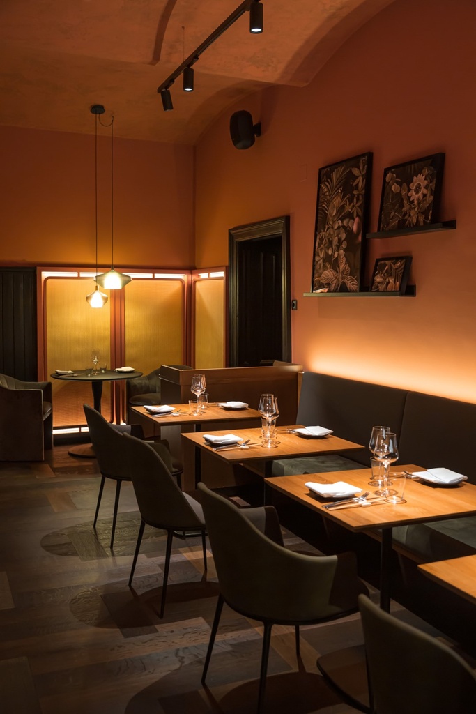 DiningRuhm | Restaurant Bar - 1040 Wien
